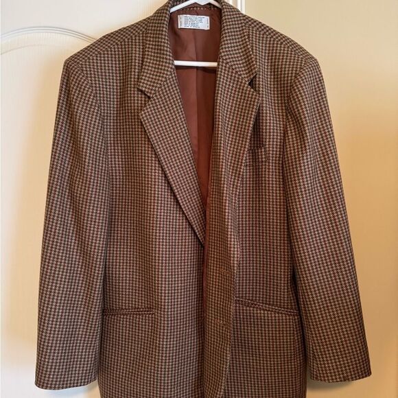 Claiborne Men's Blazer in Copper - Picture 5 of 6